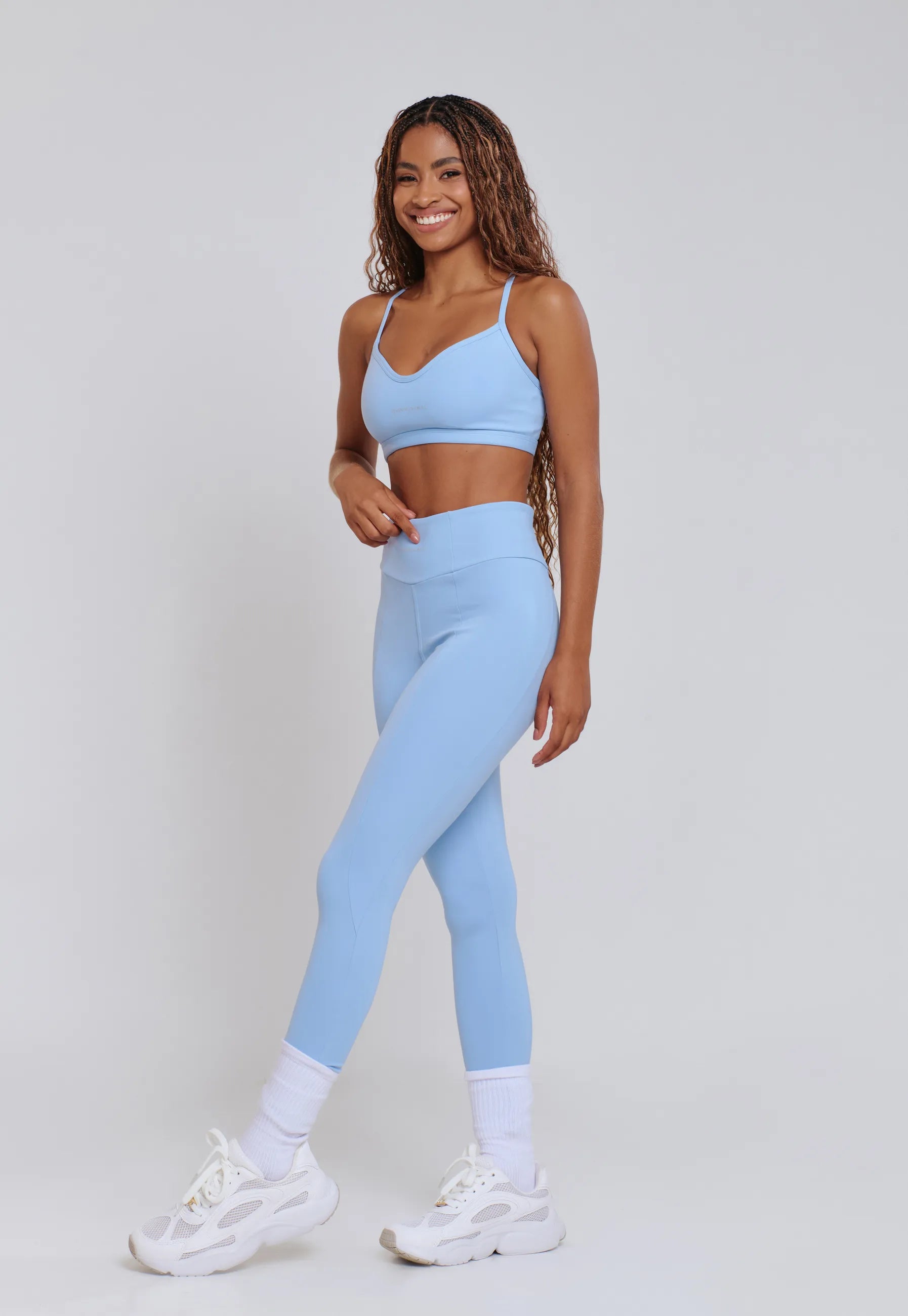 LEGGING COM TACO MINIMAL BOLSO COSTA BRISA