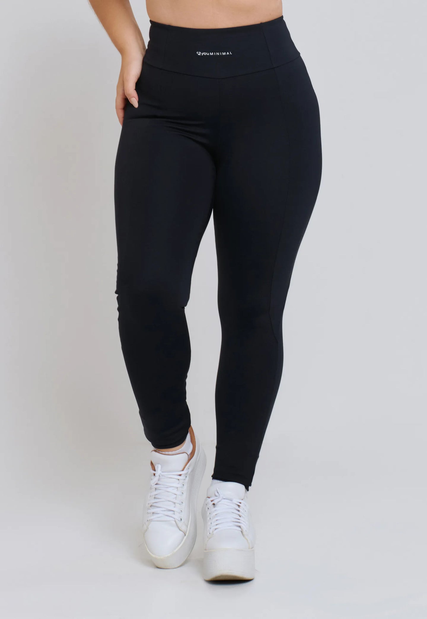 LEGGING COM TACO MINIMAL BOLSO COSTA PRETO