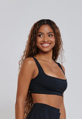 TOP MINIMAL QUADRADO EMBUTIDO PRETO