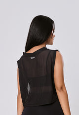 REGATA LARGUINHA CAVADA EM NEW MESH - PRETO