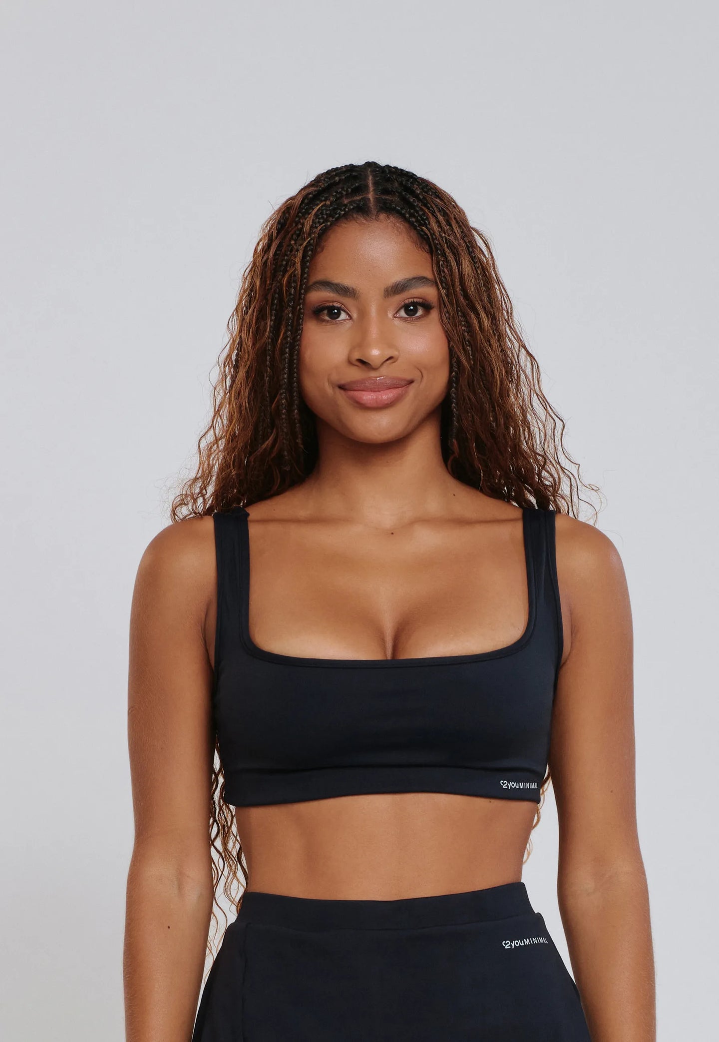 TOP MINIMAL QUADRADO EMBUTIDO PRETO