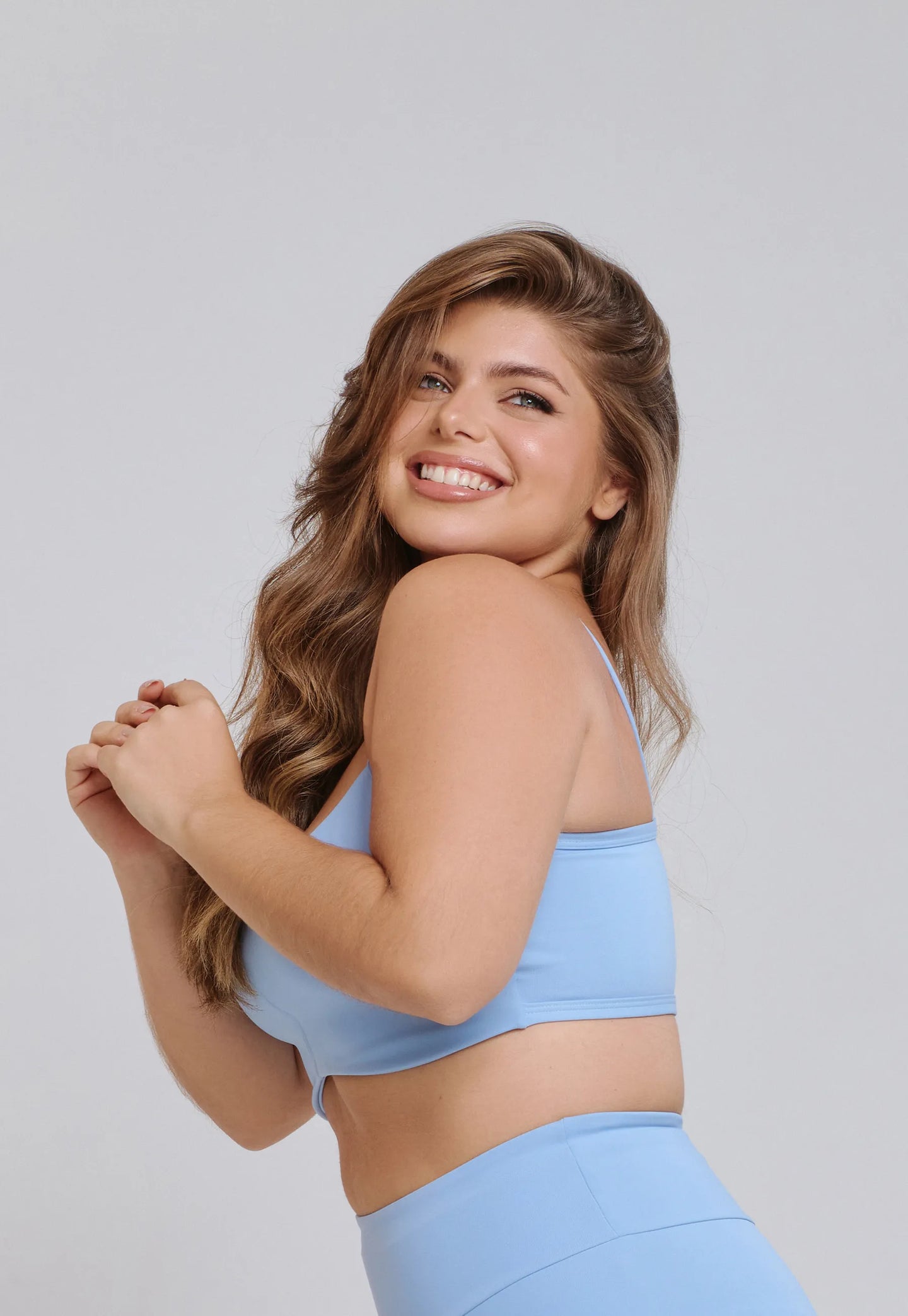TOP EMBUTIDO DECOTE CANOA MINIMAL BRISA